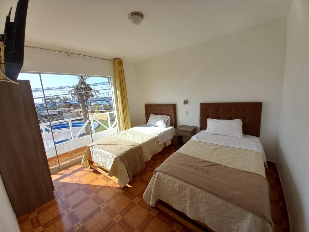 Hostal Los Frayles Paracas Exteriör bild